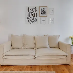 Apartment Madragoa Cosy, Lisbon
